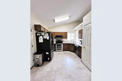 4309 Sentinel Place, Pueblo, CO 81008 - Photo 8