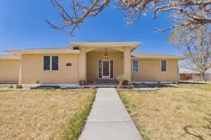 1079 Lynn Dr, Pueblo, CO 81006 - Photo 1