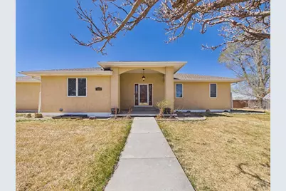 1079 Lynn Dr, Pueblo, CO 81006 - Photo 2