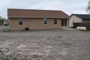 901 S Palomar Dr, Pueblo West, CO 81007 - Photo 16