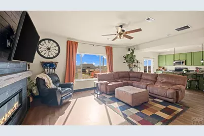 1072 S Avenida Del Oro W, Pueblo West, CO 81007 - Photo 14