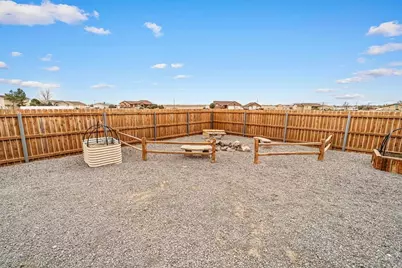 594 S Archdale Dr, Pueblo West, CO 81007 - Photo 32