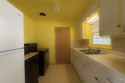 1724 Berkley Ave, Pueblo, CO 81004 - Photo 6