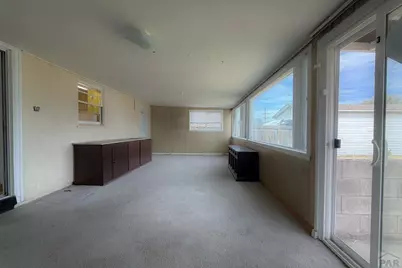 1724 Berkley Ave, Pueblo, CO 81004 - Photo 10