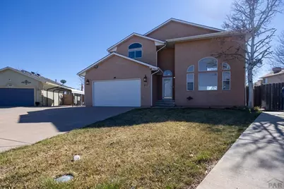 27 Trent Court, Pueblo, CO 81005 - Photo 2