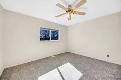 27 Trent Court, Pueblo, CO 81005 - Photo 16