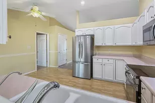 4900 Warbler Ct, Pueblo, CO 81008 - Photo 8