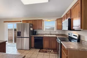 407 Birchwood Dr, Pueblo West, CO 81007 - Photo 8