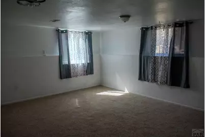 39 Macalester Rd, Pueblo, CO 81001 - Photo 24