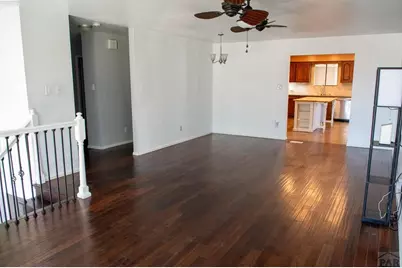 39 Macalester Rd, Pueblo, CO 81001 - Photo 2