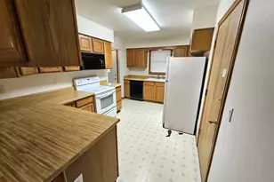 1323 Park Ave, Canon City, CO 81212 - Photo 6