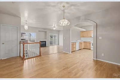 250 E Poppy Lane, Pueblo, CO 81007 - Photo 8