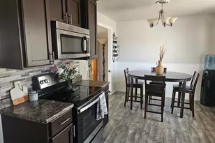 2111 Vinewood Ln, Pueblo, CO 81005 - Photo 4