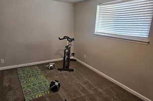 2111 Vinewood Ln, Pueblo, CO 81005 - Photo 10