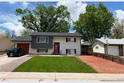 2111 Vinewood Ln, Pueblo, CO 81005 - Photo 1
