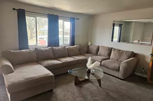 2111 Vinewood Ln, Pueblo, CO 81005 - Photo 2