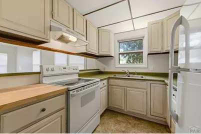 1102 Euclid Ave, Pueblo, CO 81004 - Photo 14