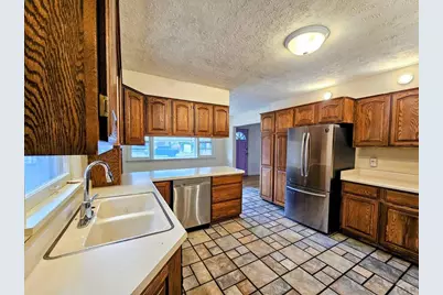 1126 Berkley Ave, Pueblo, CO 81004 - Photo 6