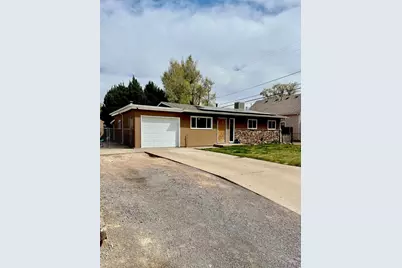 106 Dotson Ave, Pueblo, CO 81005 - Photo 2