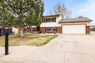 3527 Teakwood, Pueblo, CO 81005 - Photo 24