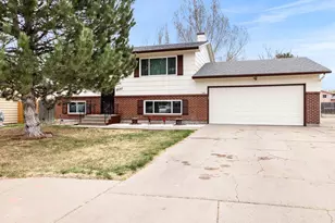 3527 Teakwood, Pueblo, CO 81005 - Photo 1