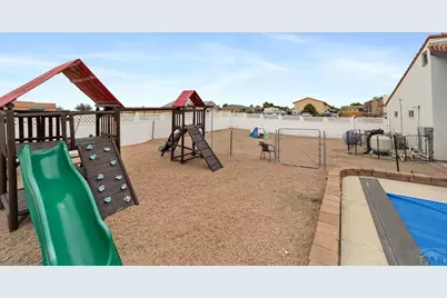 817 E Clarion Dr, Pueblo West, CO 81007 - Photo 18