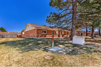 2304 Cartier Dr #B, Pueblo, CO 81005 - Photo 2