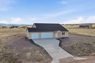 1743 N Heron Dr, Pueblo West, CO 81007 - Photo 4