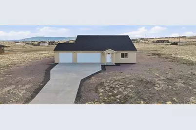 1743 N Heron Dr, Pueblo West, CO 81007 - Photo 2