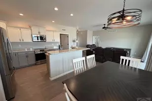 657 N Chaparral Dr, Pueblo West, CO 81007 - Photo 4