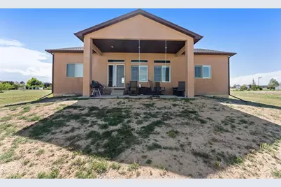1068 S Los Charros Dr, Pueblo West, CO 81007 - Photo 14