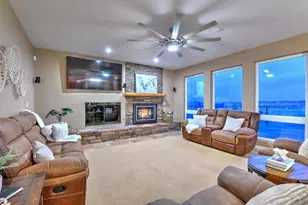 19679 Glen Shadows Dr, Colorado Springs, CO 80908 - Photo 18