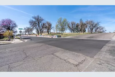 1422 E 12th St, Pueblo, CO 81001 - Photo 32