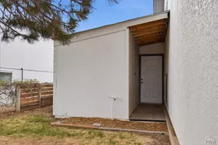 2130 Oakwood Ln, Pueblo, CO 81005 - Photo 34