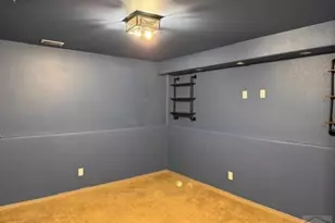 5912 Polly Ct, Pueblo, CO 81008 - Photo 10