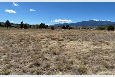 1113 Plum Creek Ln, Colorado City, CO 81019 - Photo 6