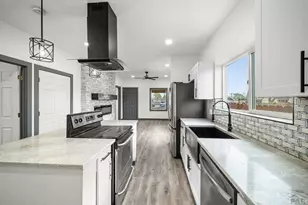 1835-1839 E 4th St, Pueblo, CO 81001 - Photo 6