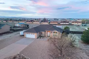 603 E Tanager Dr, Pueblo, CO 81007 - Photo 34