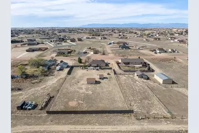 603 E Tanager Dr, Pueblo, CO 81007 - Photo 46