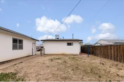 1726 Moore Ave, Pueblo, CO 81005 - Photo 16