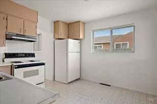 1726 Moore Ave, Pueblo, CO 81005 - Photo 6
