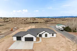 379 S Siesta Dr, Pueblo West, CO 81007 - Photo 2