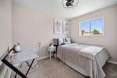 911 Candytuft Blvd, Pueblo, CO 81001 - Photo 12