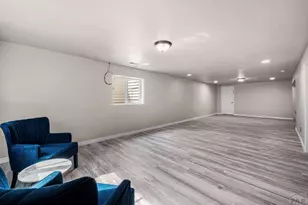 911 Candytuft Blvd, Pueblo, CO 81001 - Photo 18