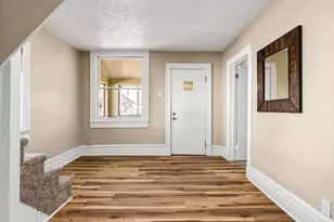 1135 Claremont Ave, Pueblo, CO 81004 - Photo 6