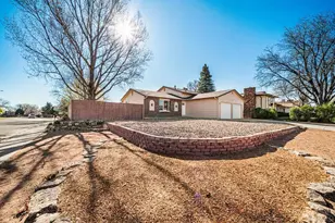 122 Regency Blvd, Pueblo, CO 81005 - Photo 2