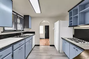 750 W Corona Ave, Pueblo, CO 81004 - Photo 8