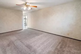 3 Knightsbridge Pl, Pueblo, CO 81001 - Photo 34