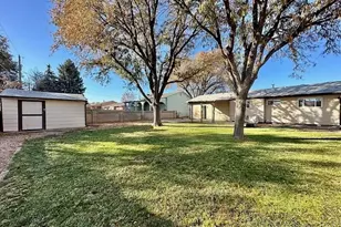 2126 Vinewood Ln, Pueblo, CO 81005 - Photo 2
