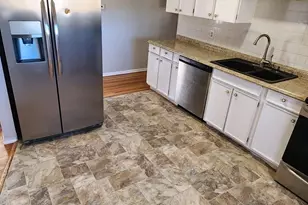 2126 Vinewood Ln, Pueblo, CO 81005 - Photo 8